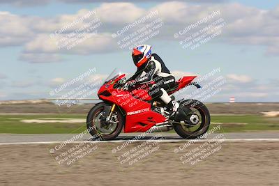 media/Feb-10-2024-TrackDaz (Sat) [[d83b097a69]]/C Group/1240pm (Wheelie Bump)/